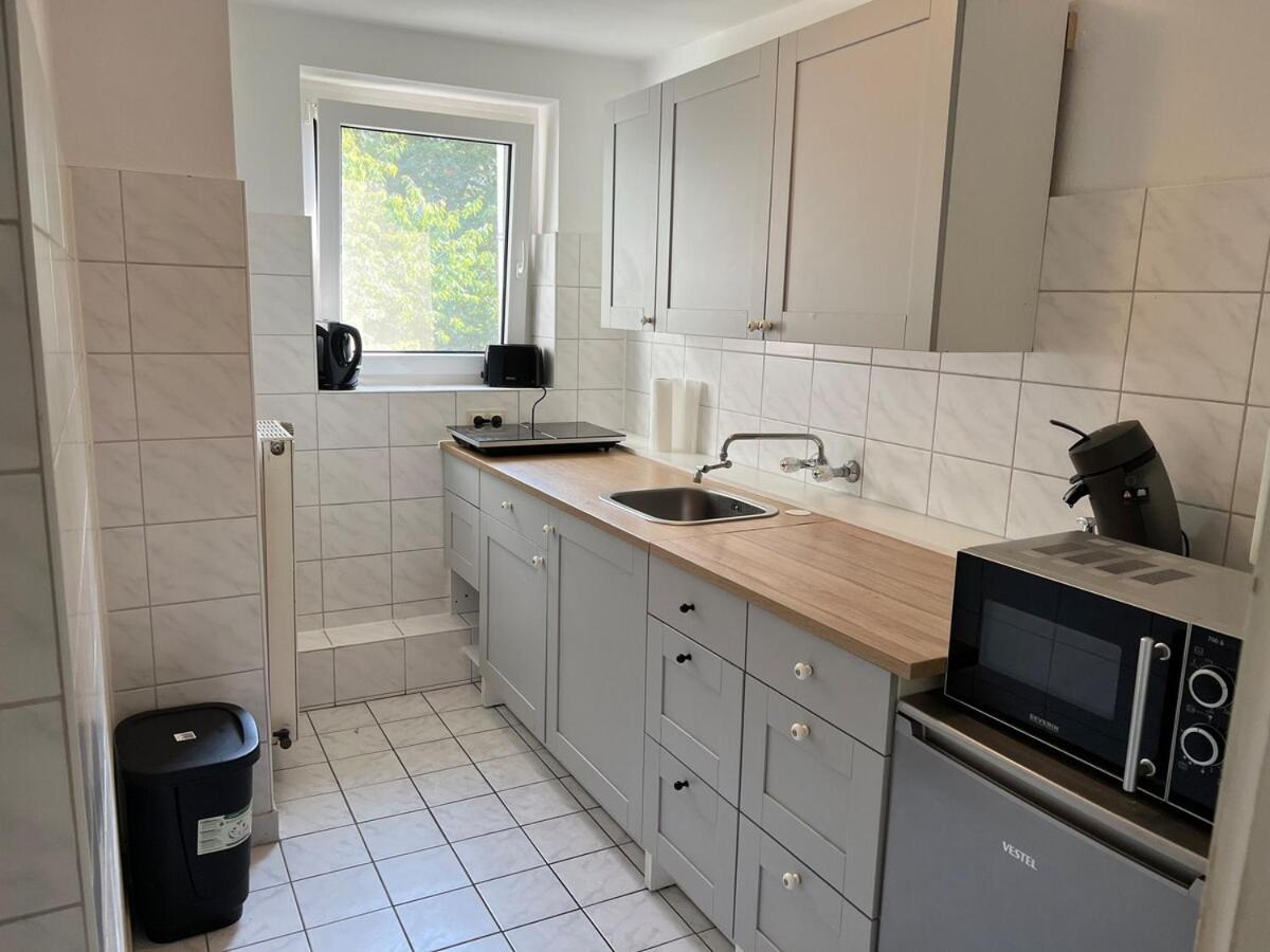 Appartement Mit Balkon Am Rhein